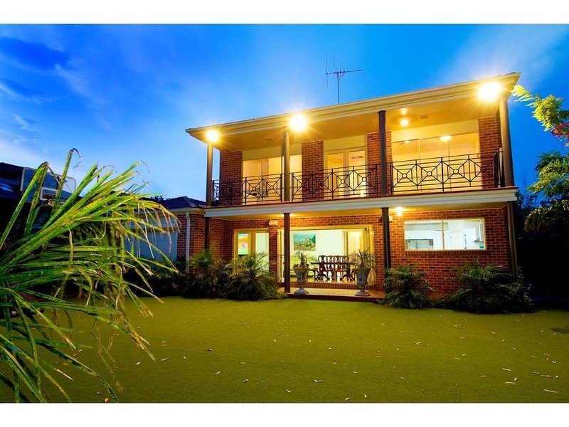 16 Hood Street, Balwyn North image 9