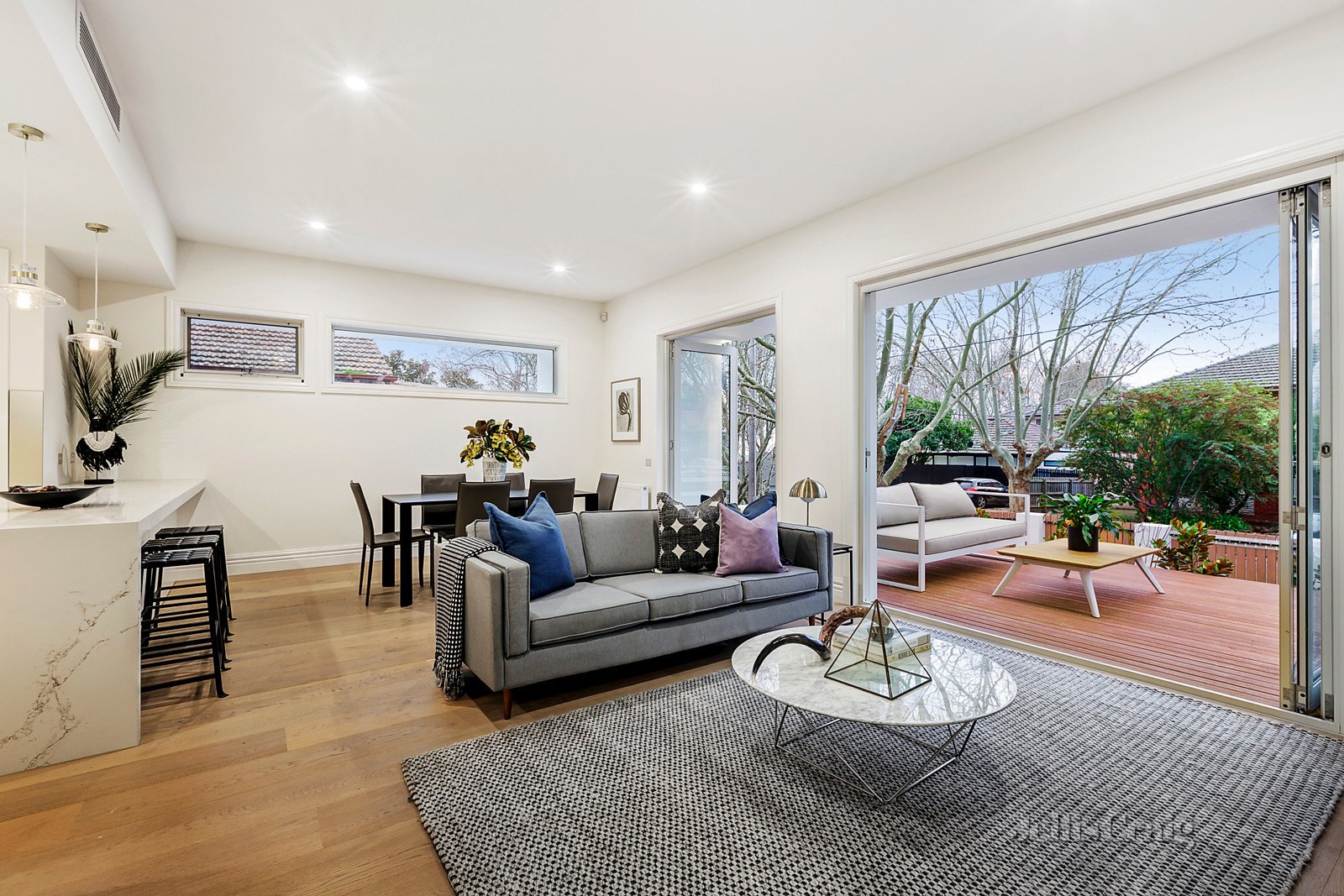 1/6 Hope Street, Glen Iris image 2