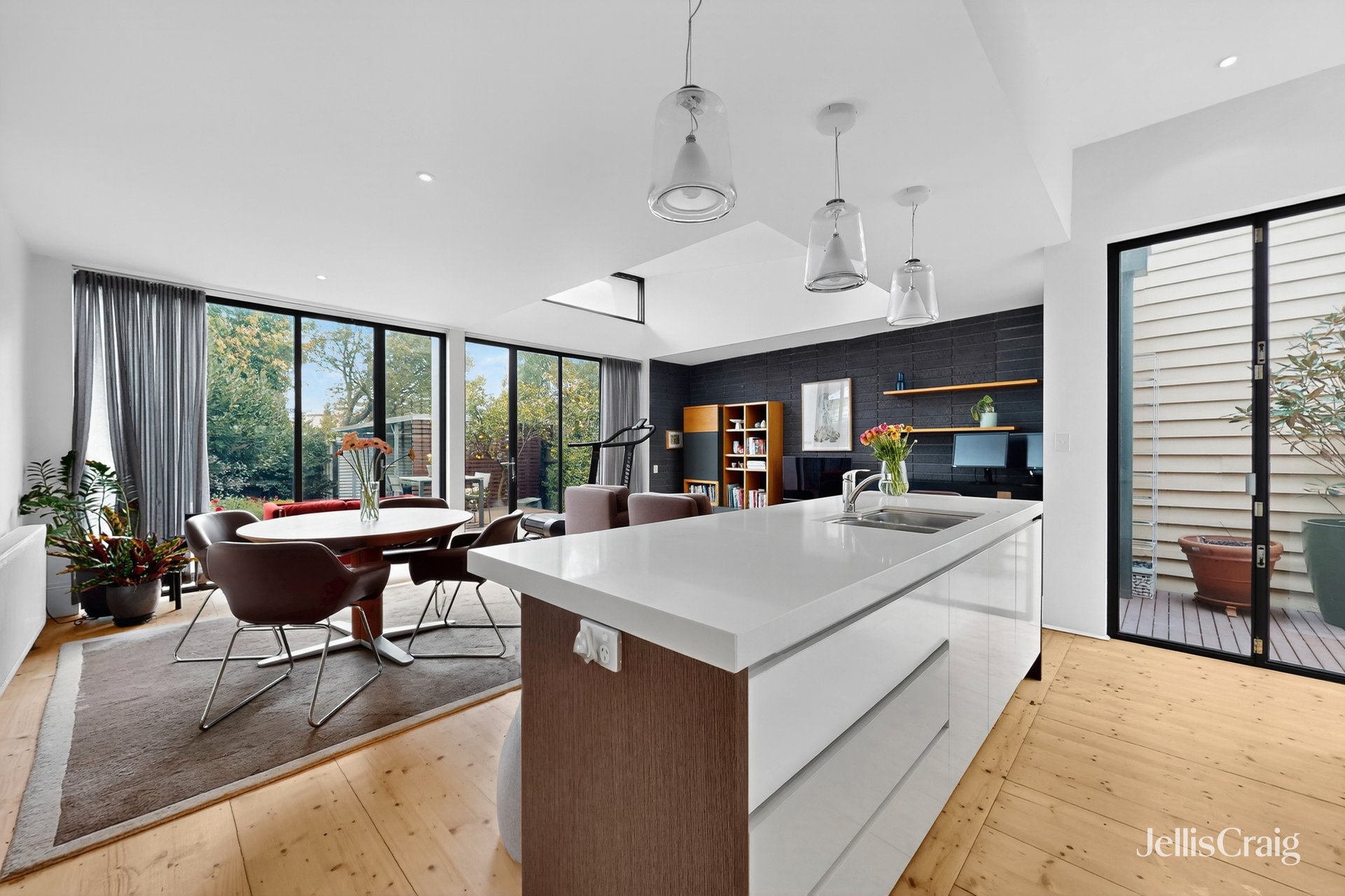 16 Hopetoun Street, Kensington image 3