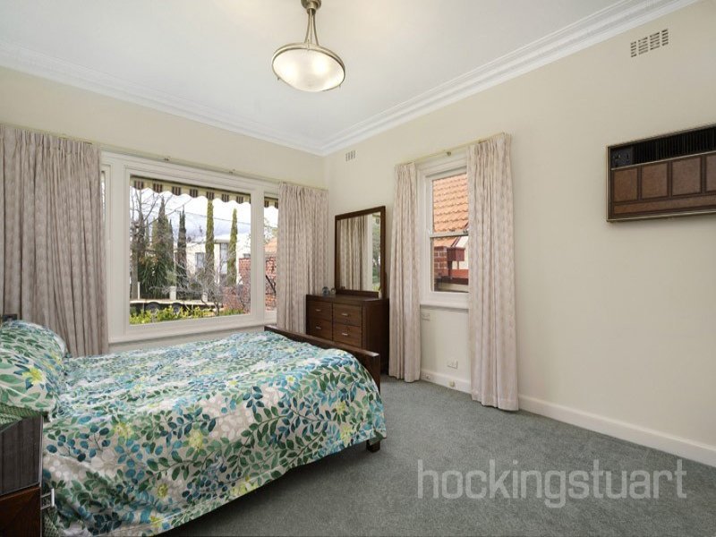 16 Houghton Street, Balwyn North image 6