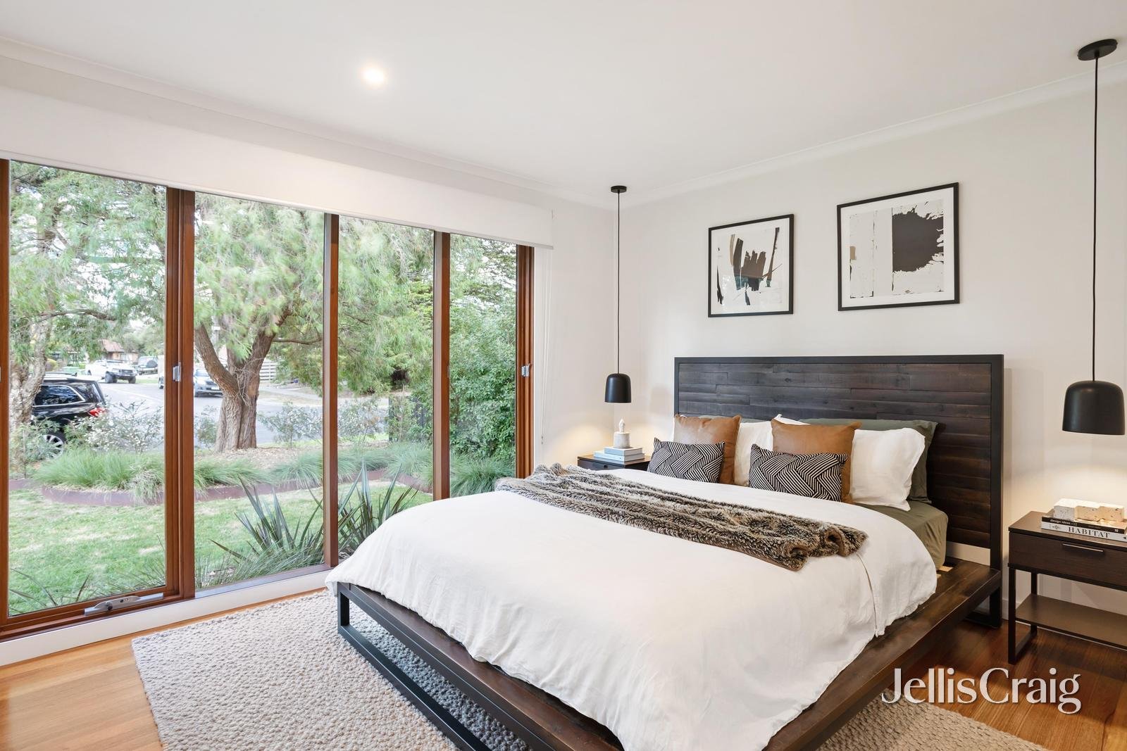 16 Huntingdon Avenue, Bayswater North image 7
