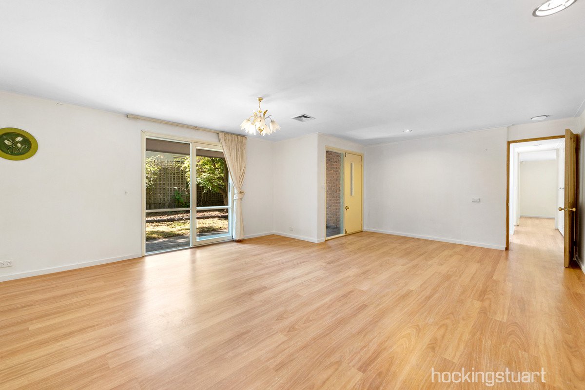16 Irilbarra Road, Canterbury image 4