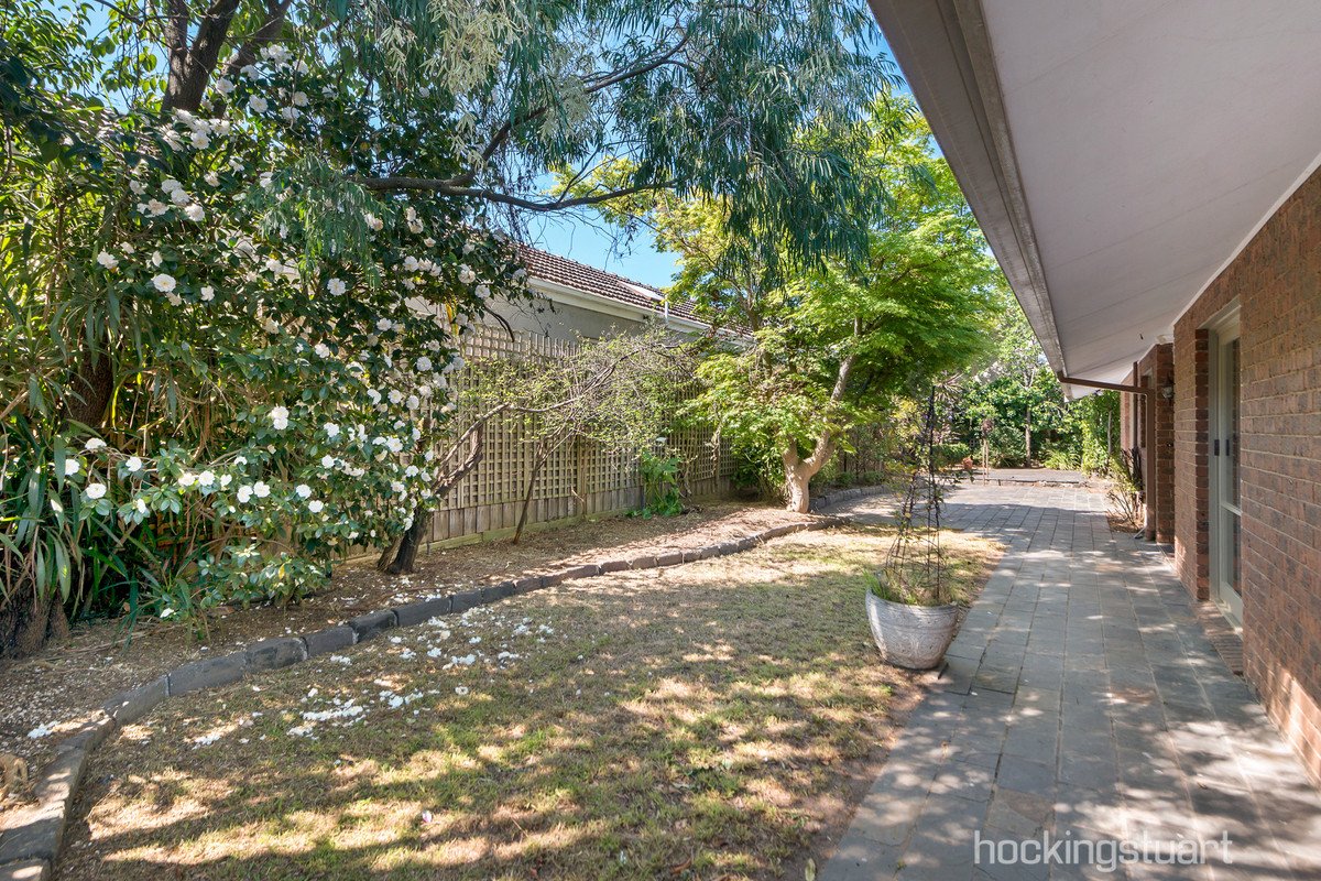 16 Irilbarra Road, Canterbury image 10
