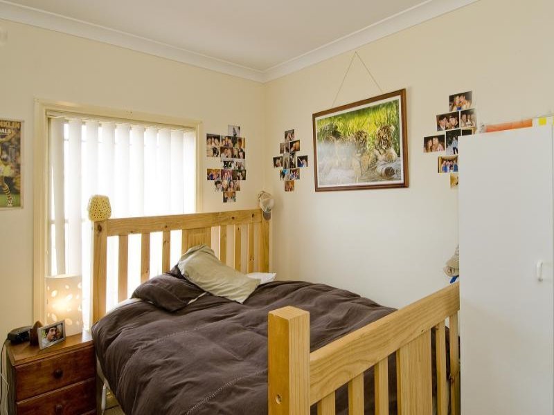 16 Ironbark Street, Waurn Ponds image 5