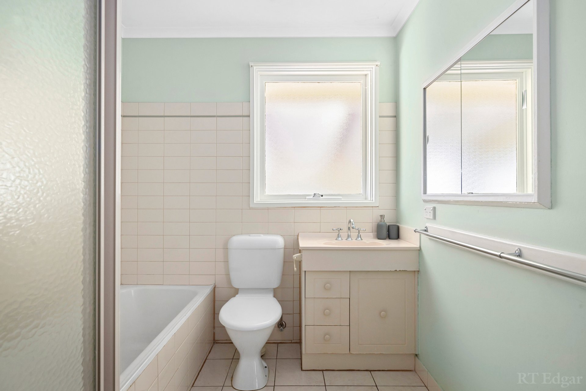 Property Gallery Thumbnail 4