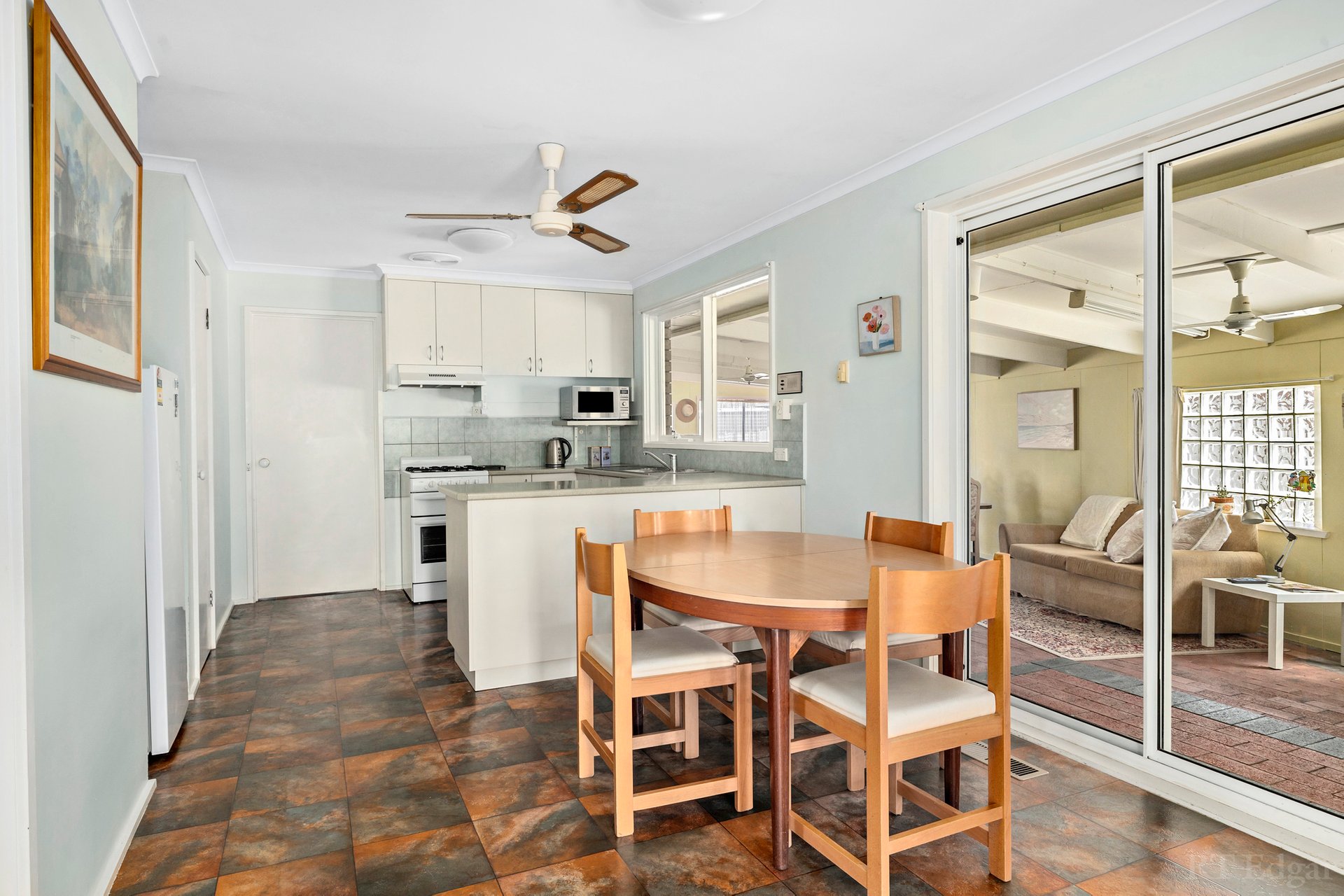 Property Gallery Thumbnail 5