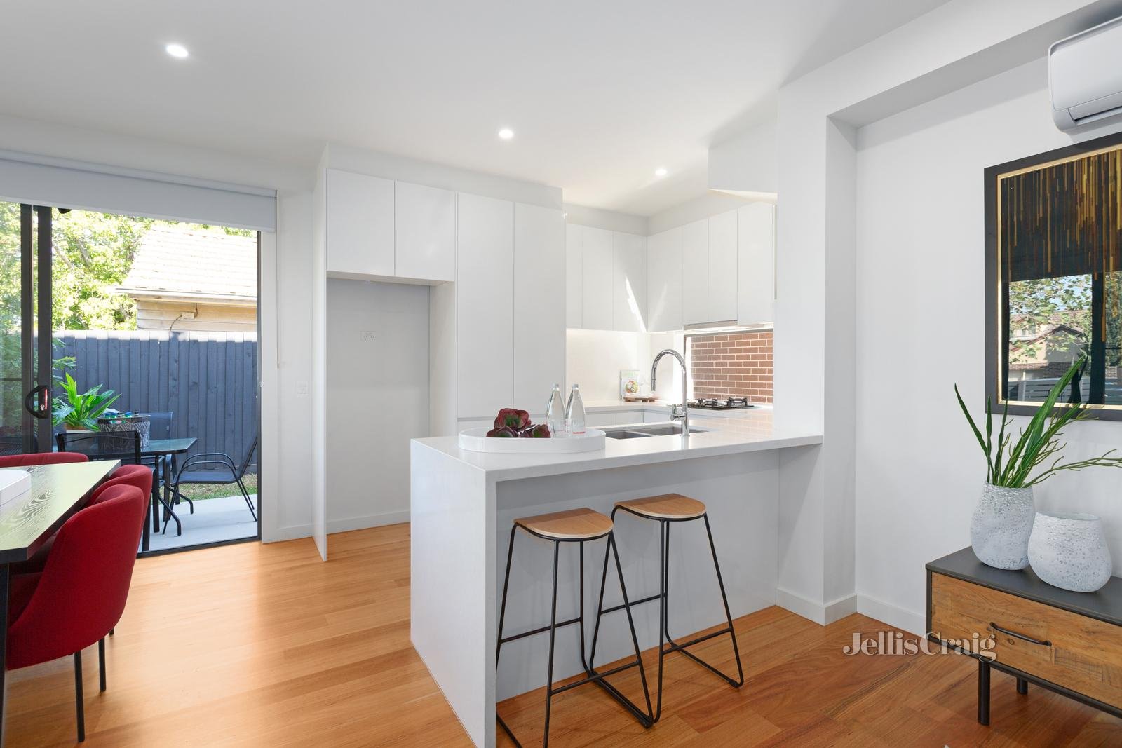 1/6 James Street, Heidelberg Heights image 5