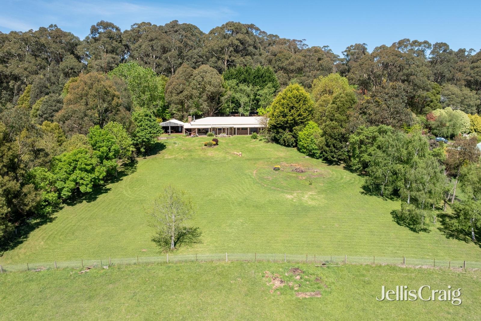 16 James Street, Kinglake image 20