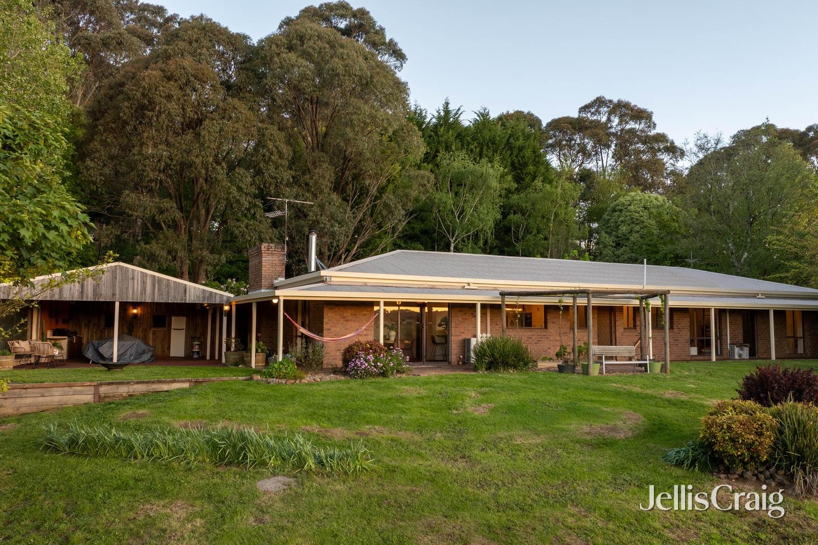16 James Street, Kinglake image 22
