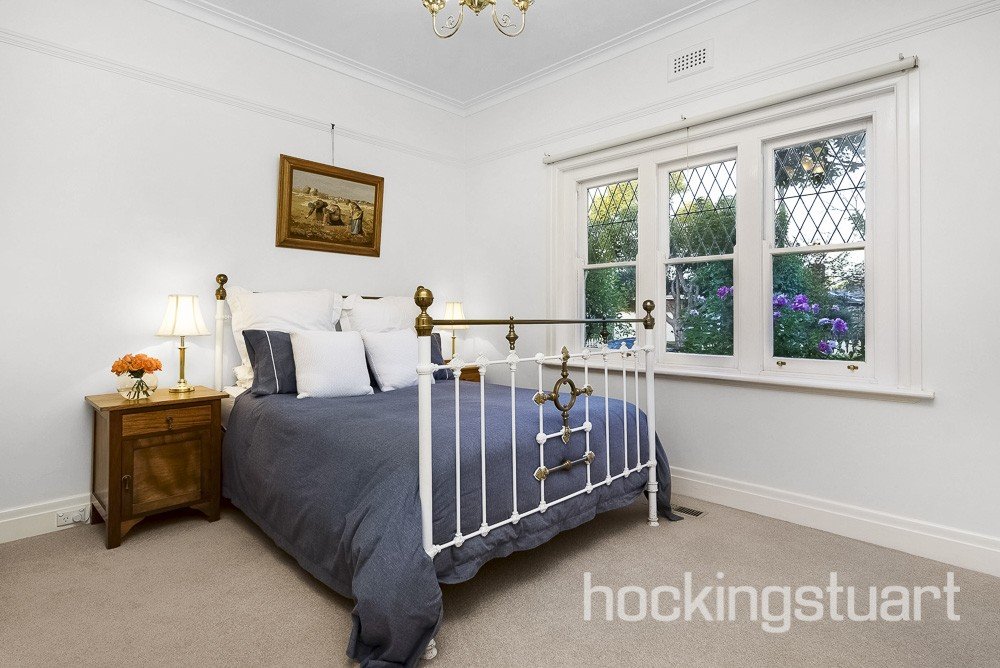 16 James Street, Surrey Hills image 7