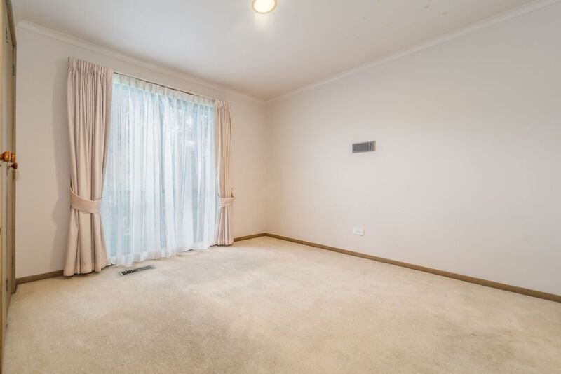 16 Jenkins Drive, Templestowe image 7