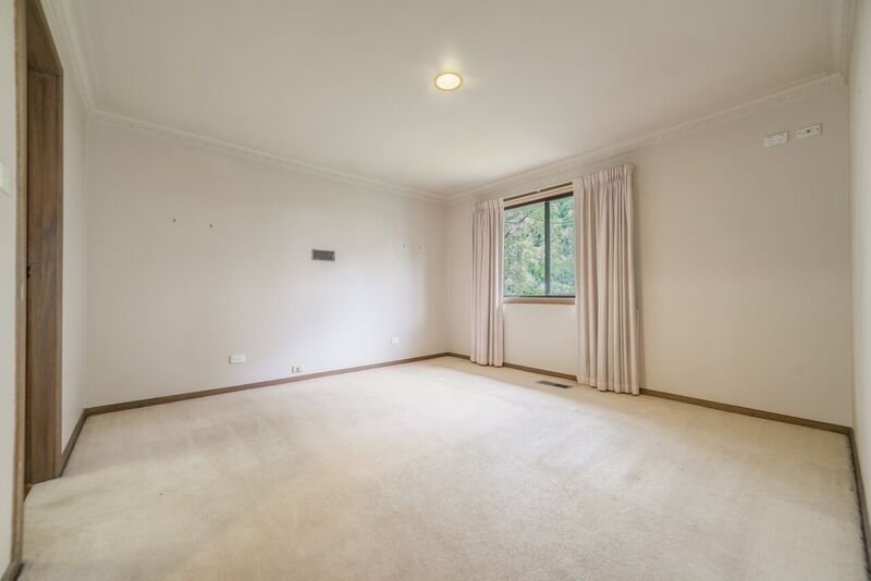 16 Jenkins Drive, Templestowe image 6