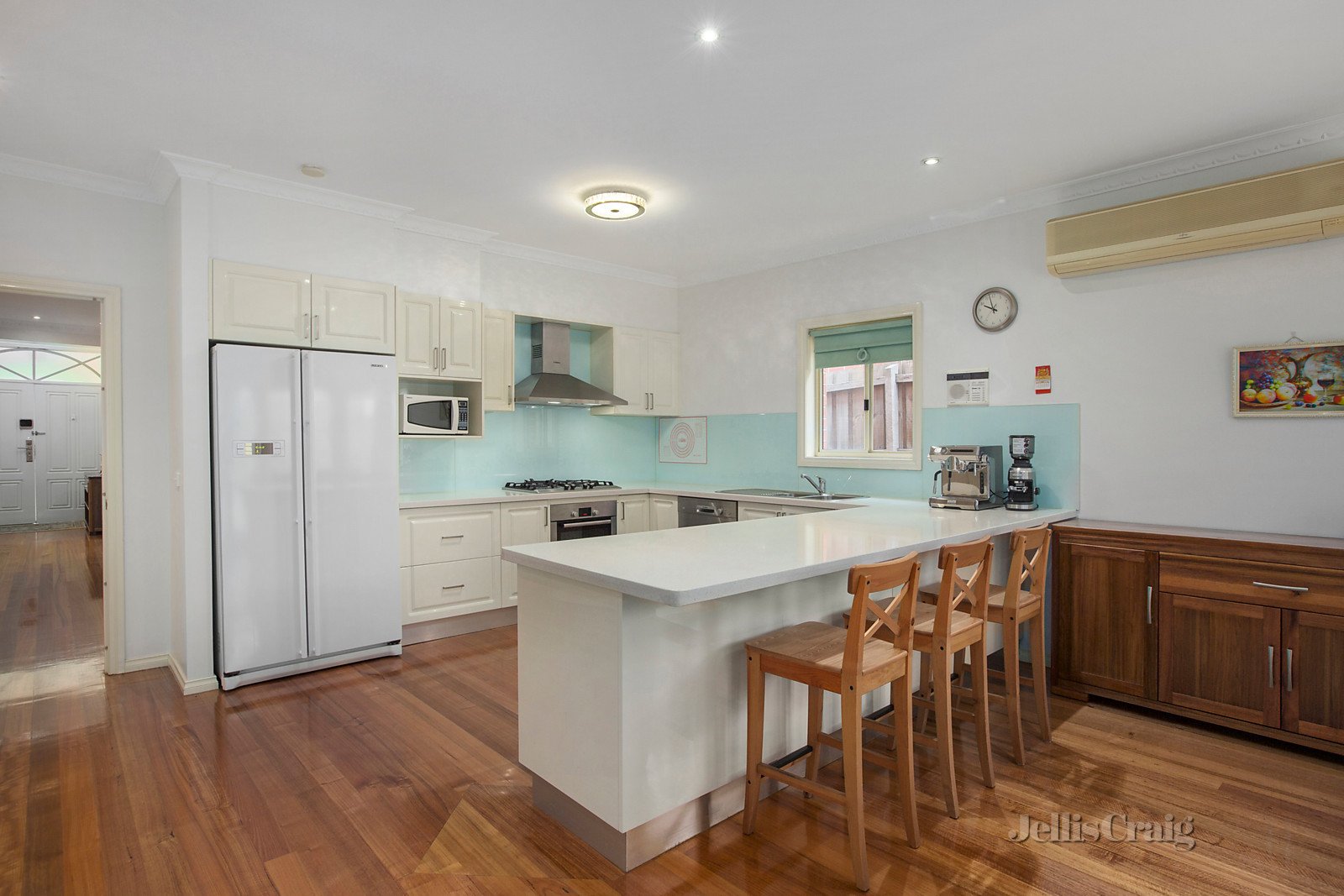 16 Jising Court, Doncaster East image 3