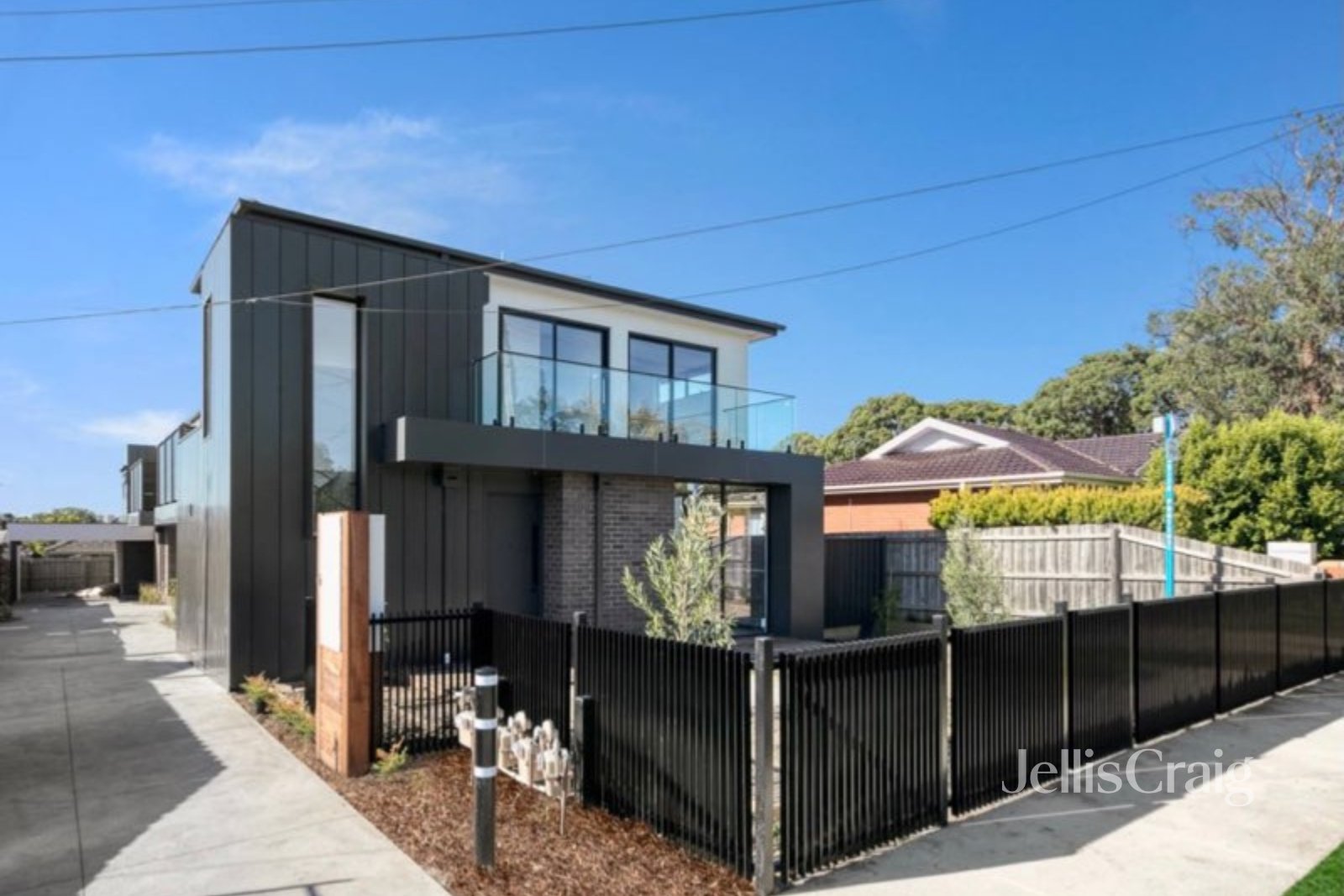 1/6 Josephine Grove, Preston image 8