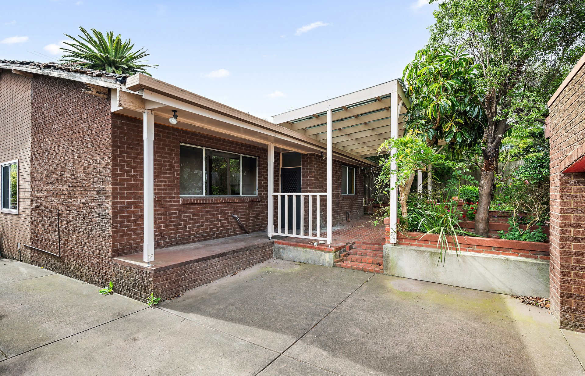 16 Kangerong Road, Box Hill image 4