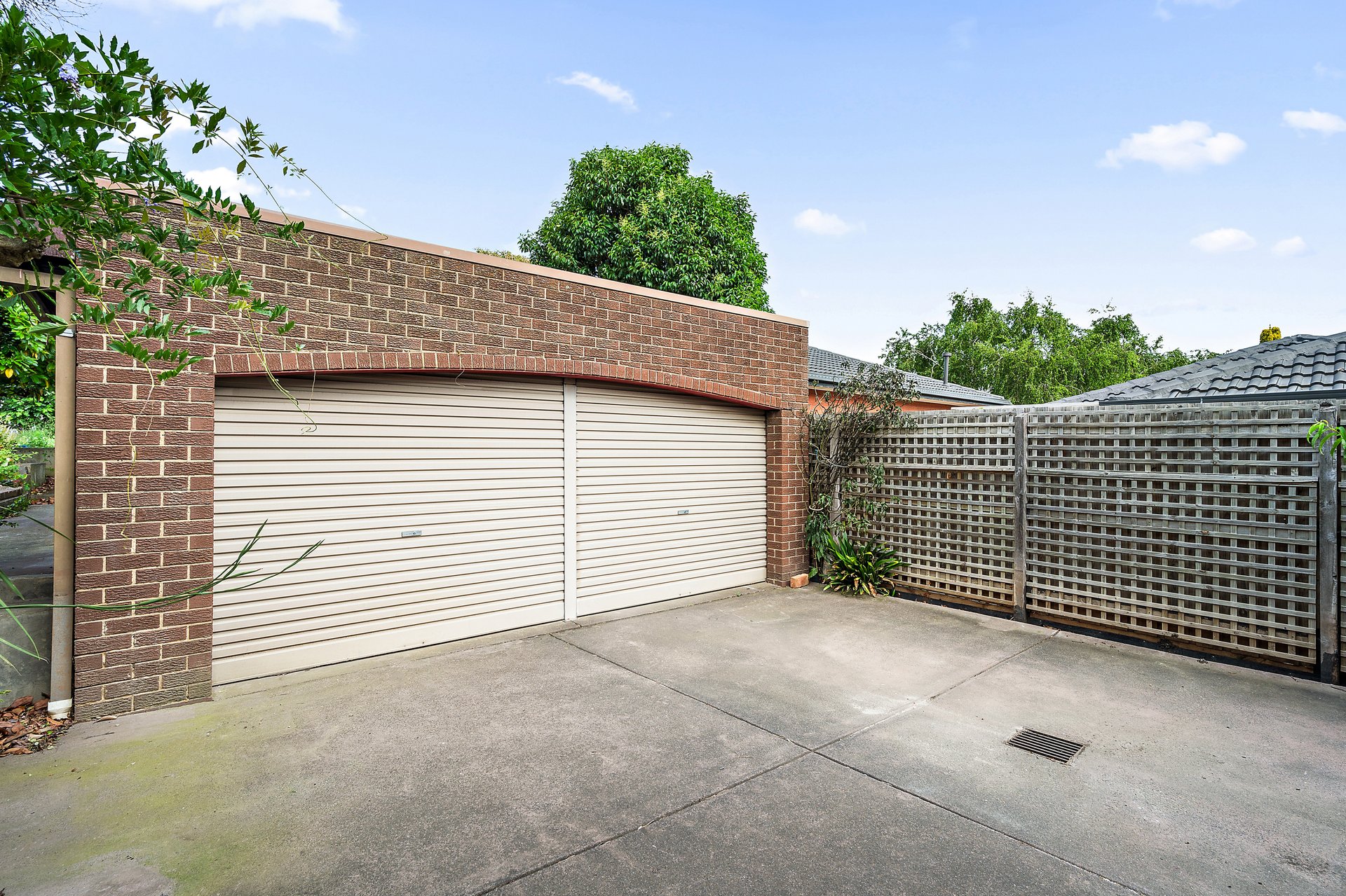 16 Kangerong Road, Box Hill image 5