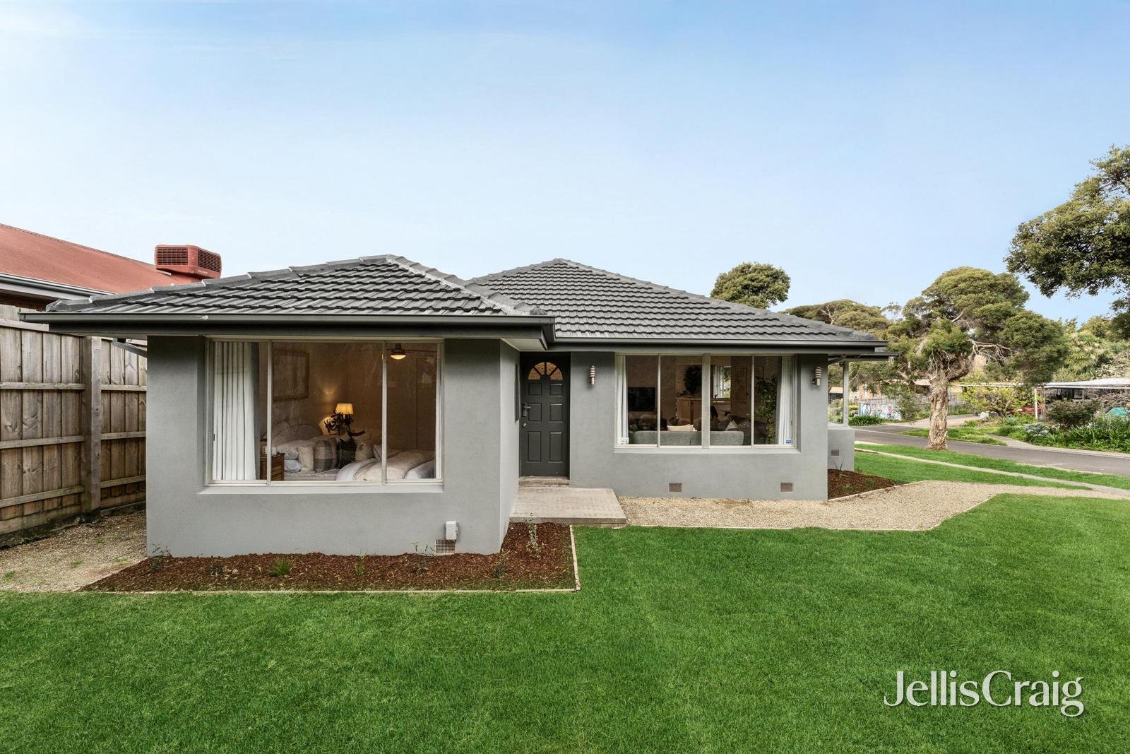 16 Kerryanne Crescent, Wonga Park image 1