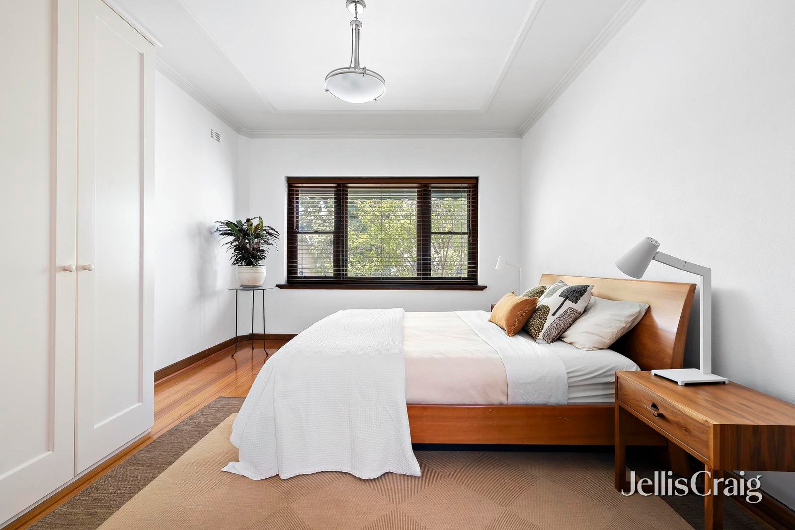 16 Kingsley Street, Elwood image 11