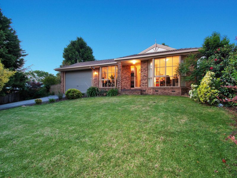 16 Kirkford Drive, Mooroolbark image 19