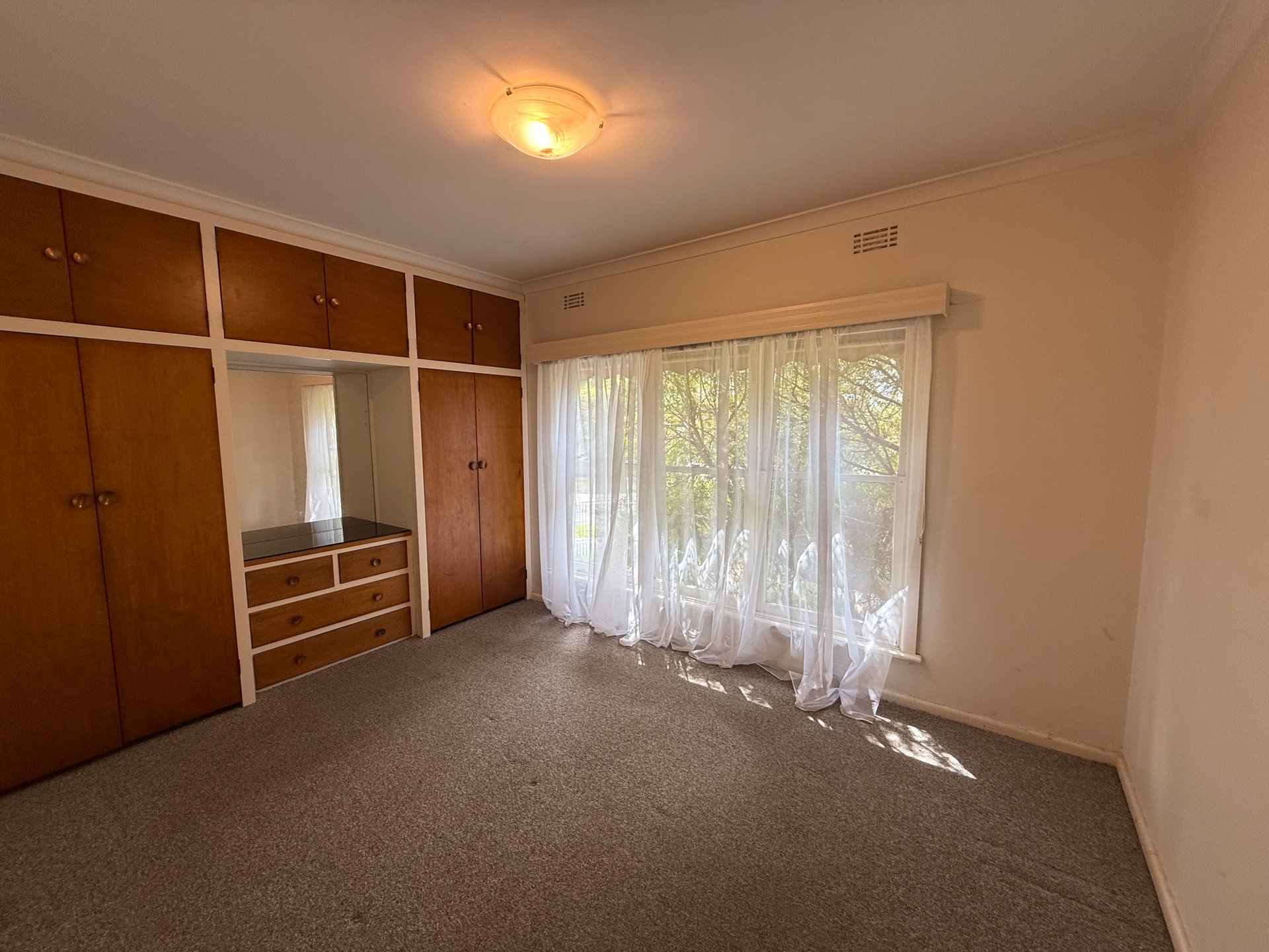 16 Knaith Road, Ringwood&nbsp;East image 5