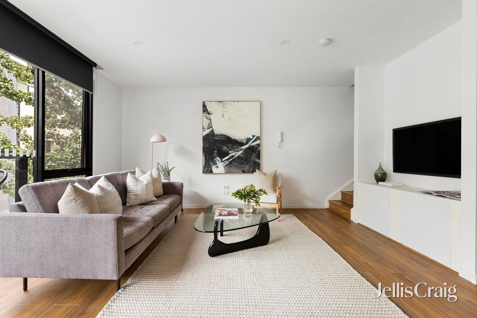 16 La Scala Avenue, Maribyrnong image 1