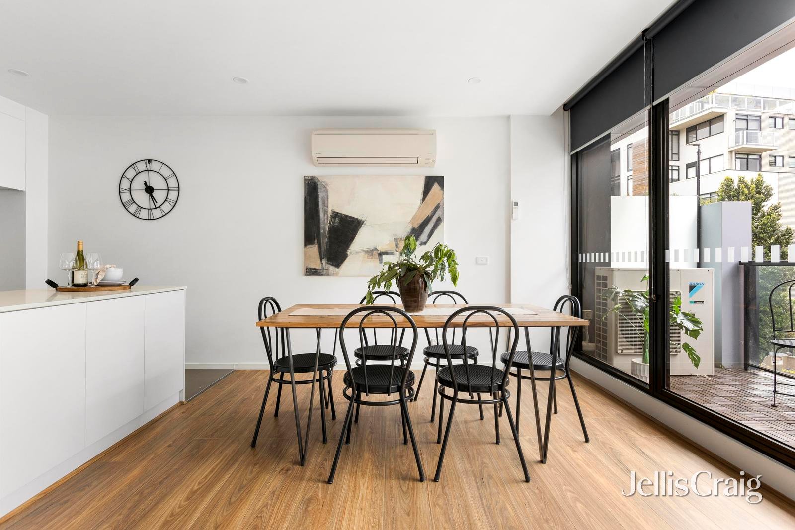 16 La Scala Avenue, Maribyrnong image 3