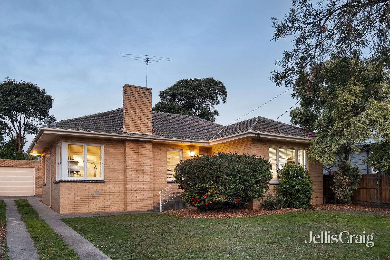 16 Ladd Street, Watsonia image 1