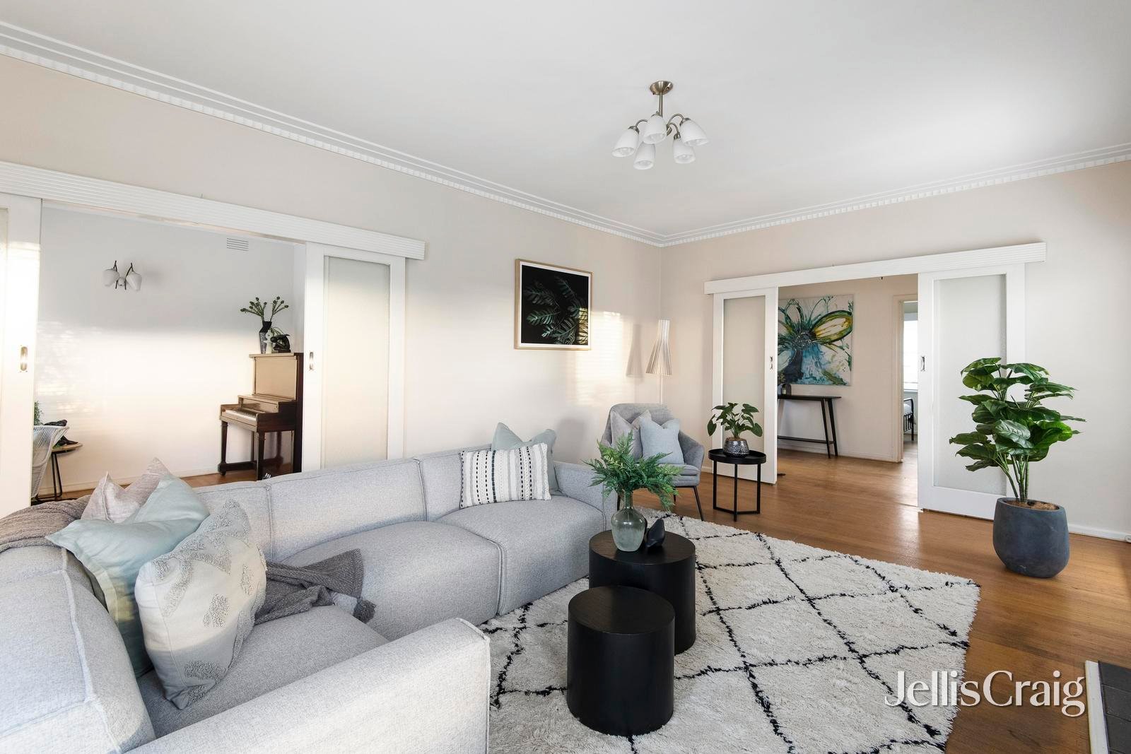 16 Ladd Street, Watsonia image 2