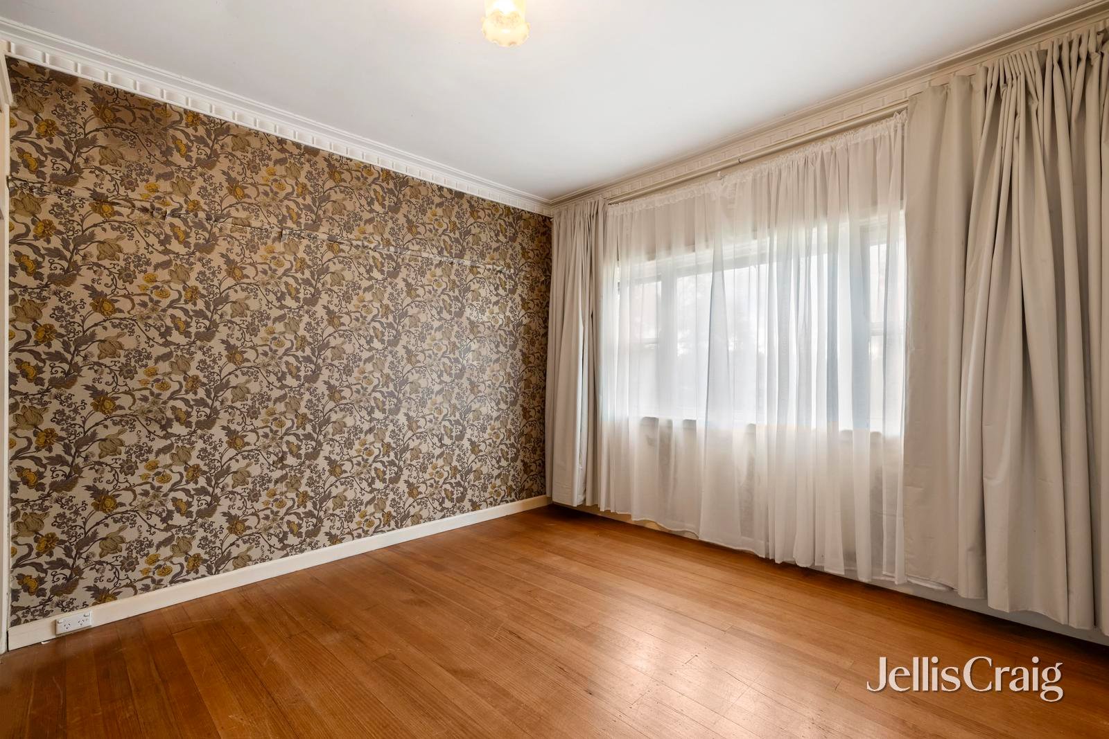 16 Laird Street, Croydon image 10
