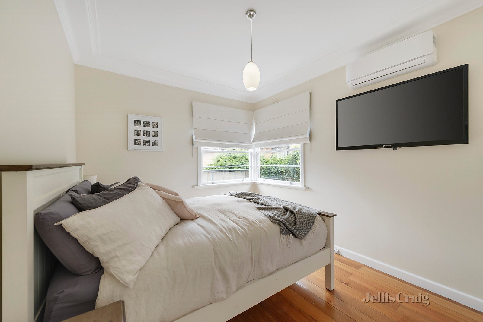 1/6 Lake Avenue, Mitcham image 5