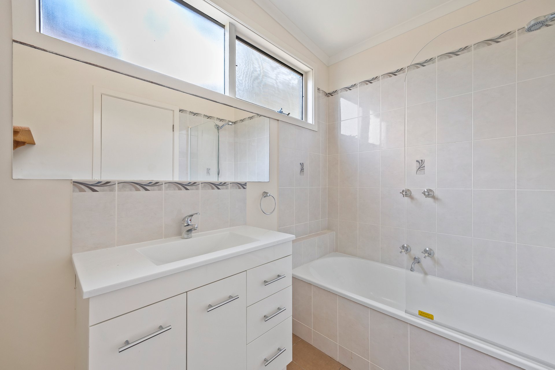 Property Gallery Thumbnail 14