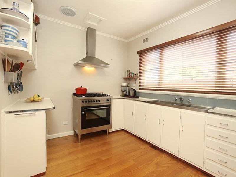 1/6 Langley Street, Ringwood East image 4