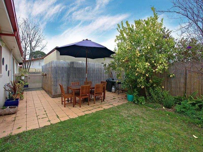 1/6 Langley Street, Ringwood East image 5