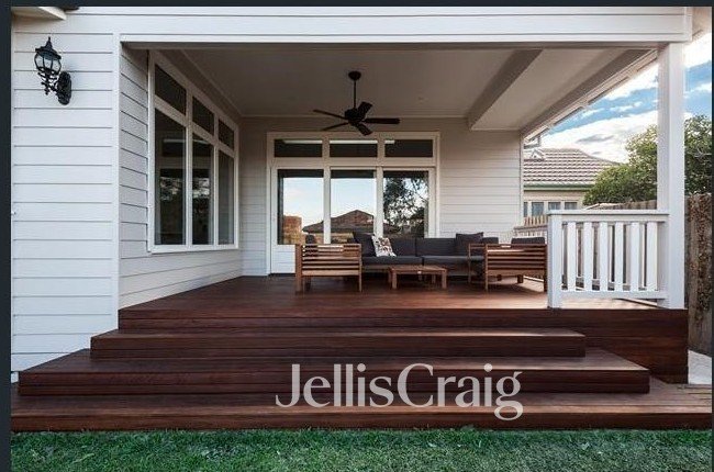 16 Larnoo Avenue, Brunswick&nbsp;West image 8