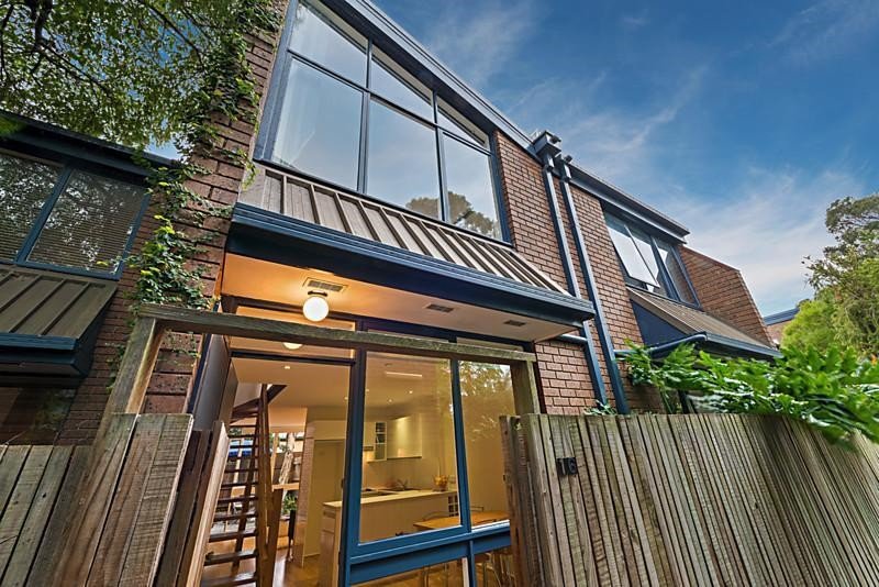 16 Laura Place, FITZROY NORTH VIC 3068