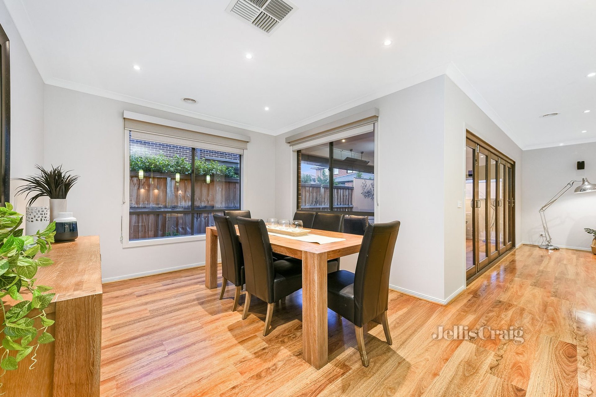 16 Len George Drive, Keysborough image 7