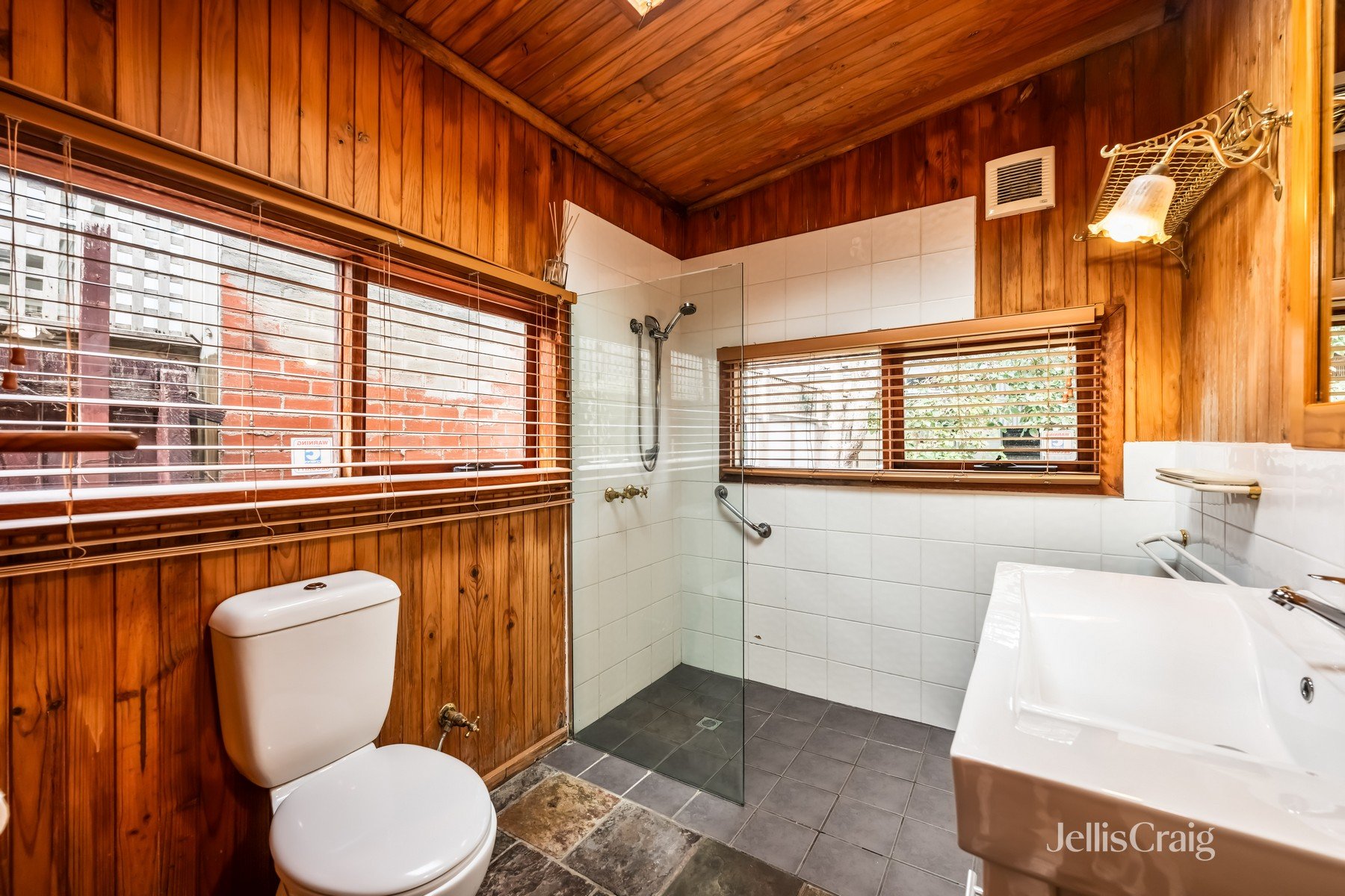 16 Lennox Street, Hawthorn image 5