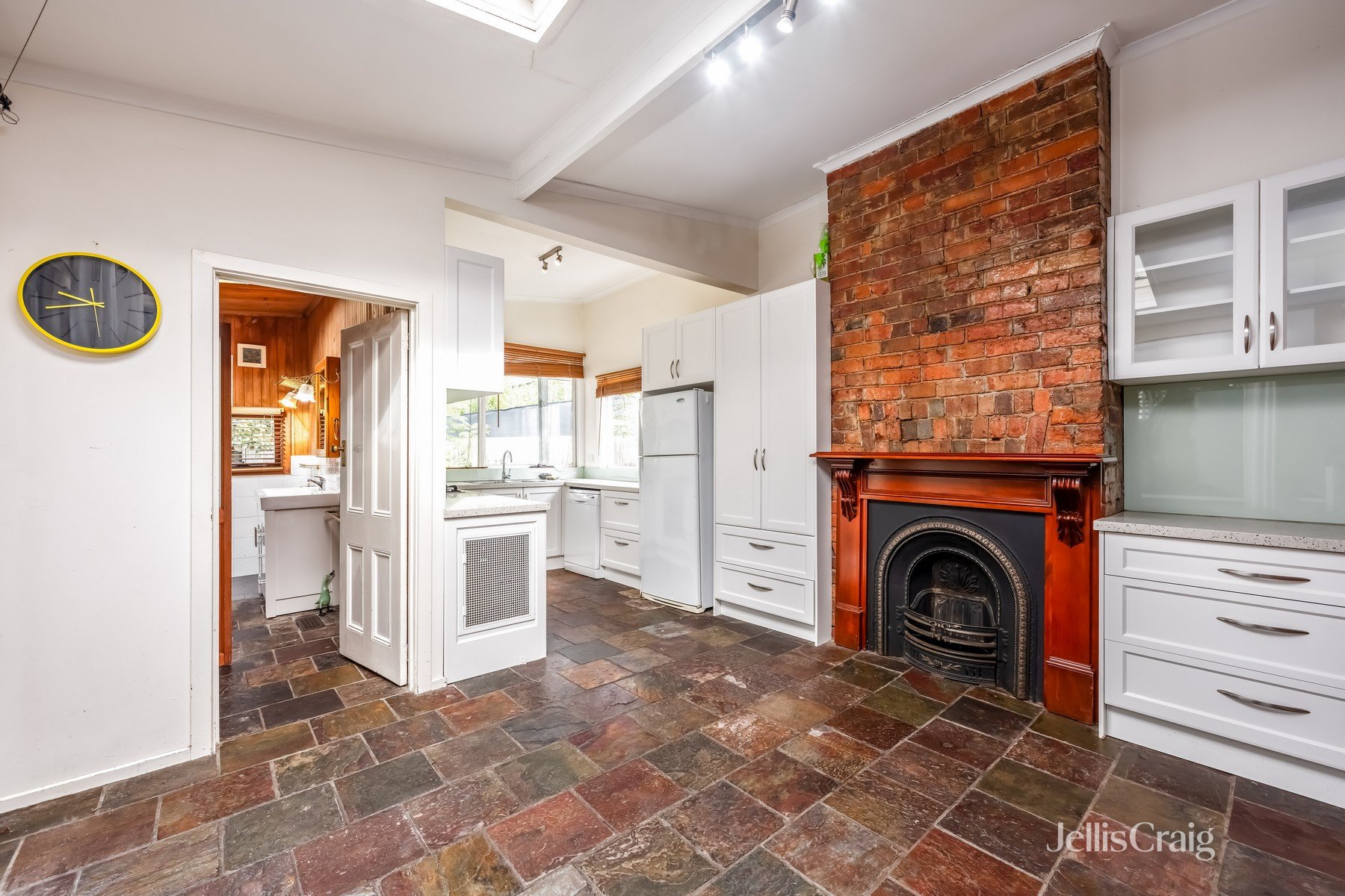 16 Lennox Street, Hawthorn image 1