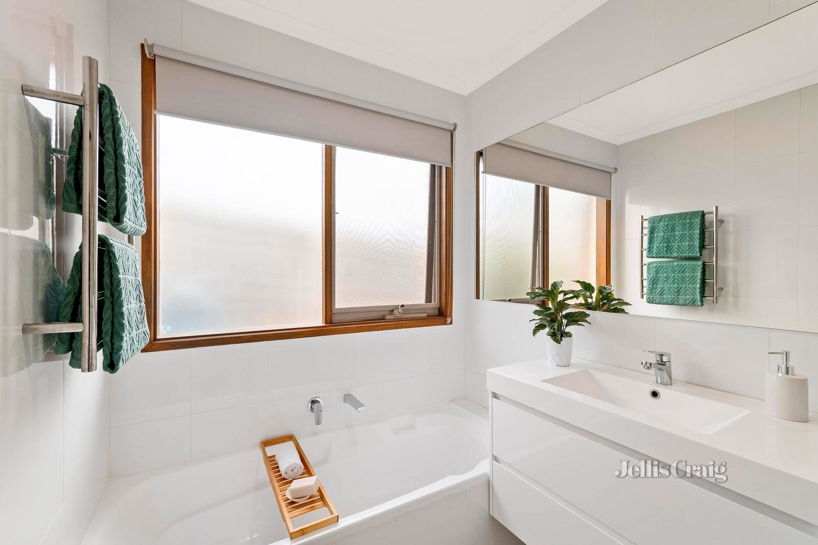 16 Lilac Rise, Lilydale image 10