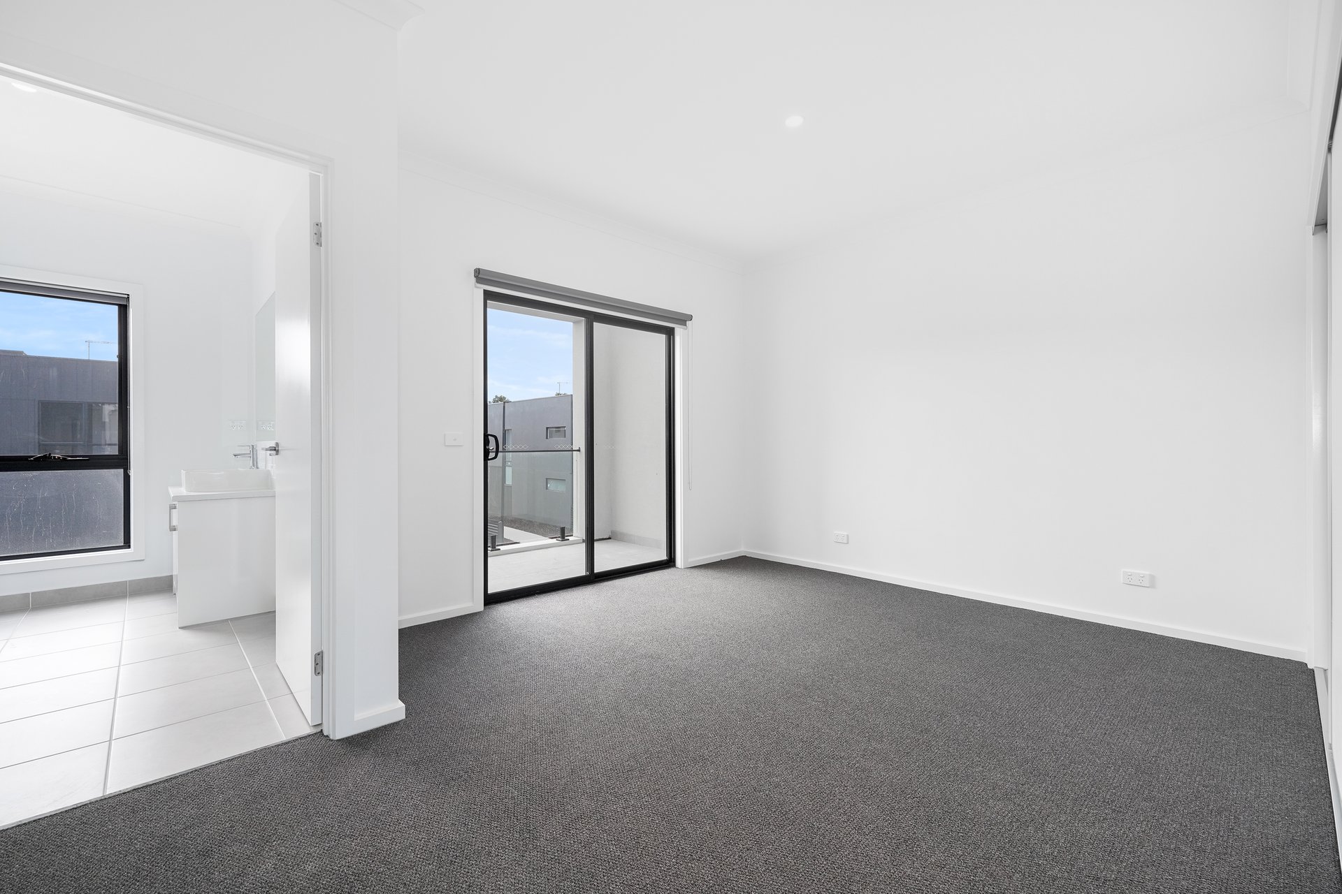 16 Limestone Drive, Berwick image 3