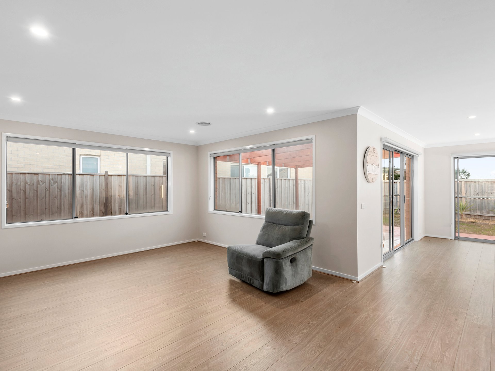 Property Gallery Thumbnail 4