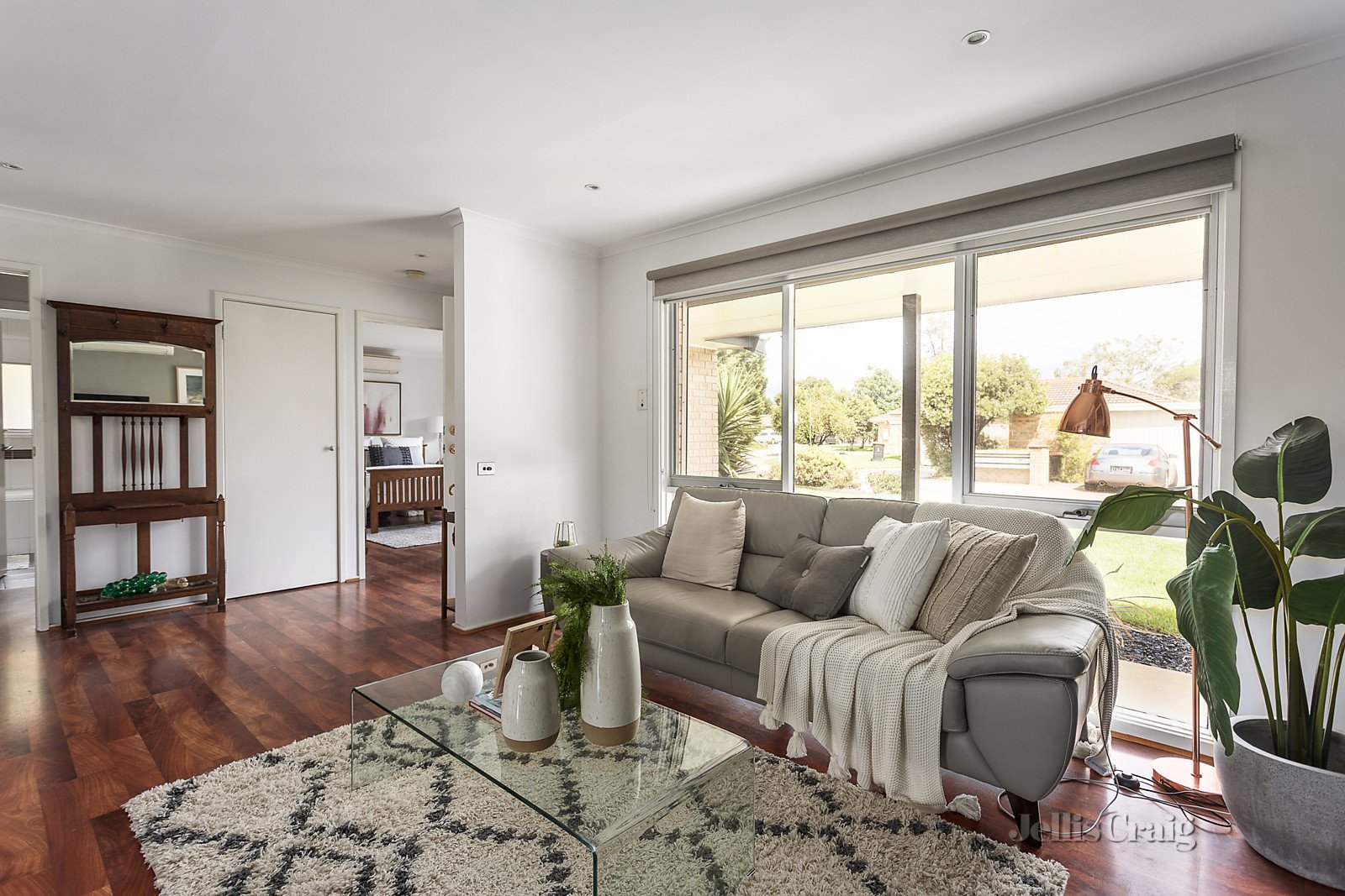 16 Longbeach Close, Aspendale image 2