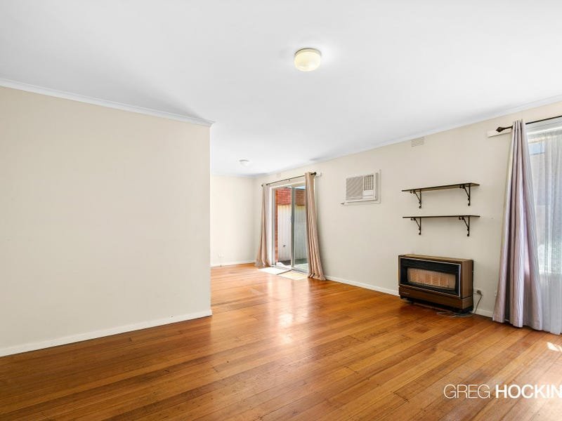 16 Lugg Street, Altona image 2