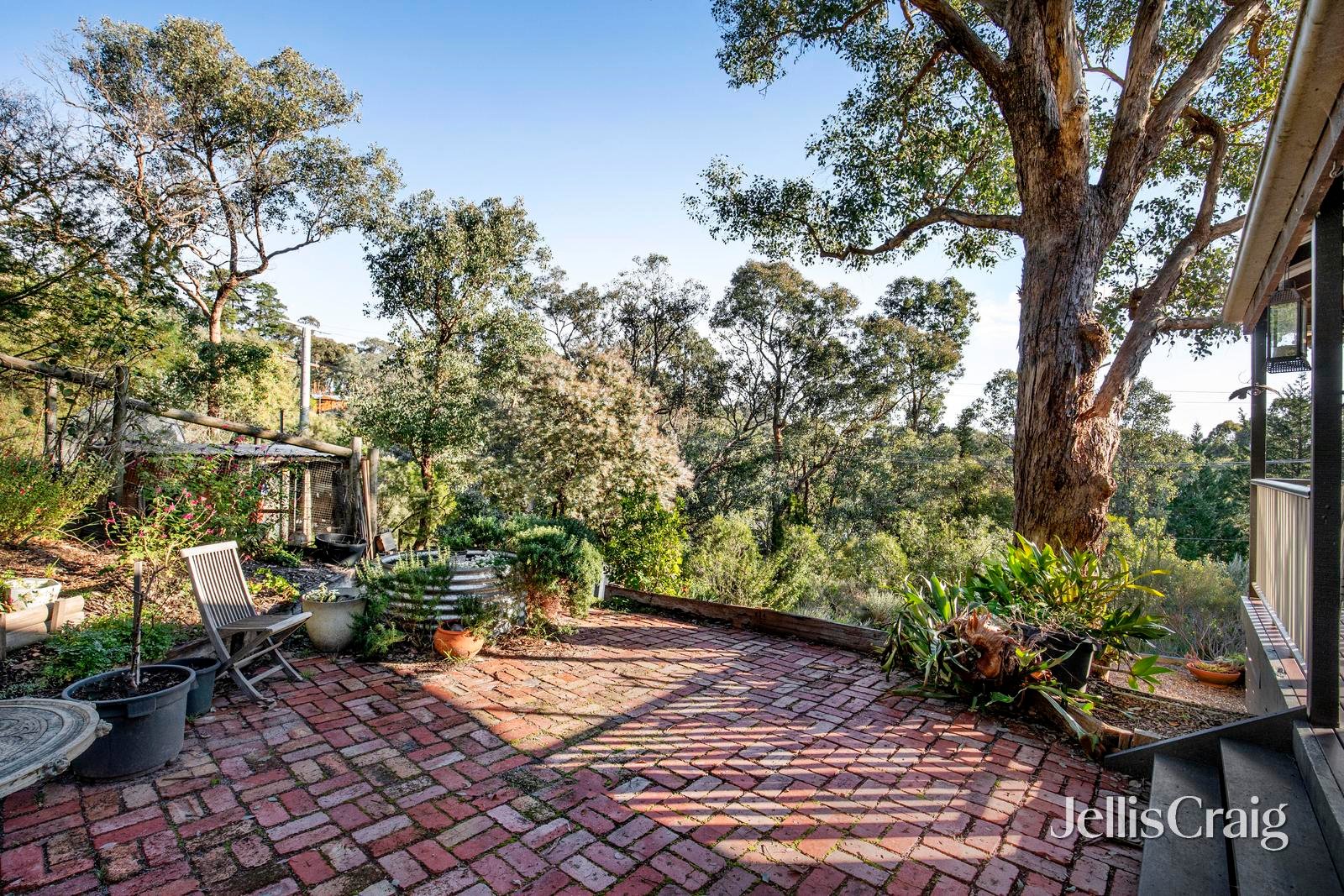 16 Lynnbrae Avenue, Hurstbridge image 16