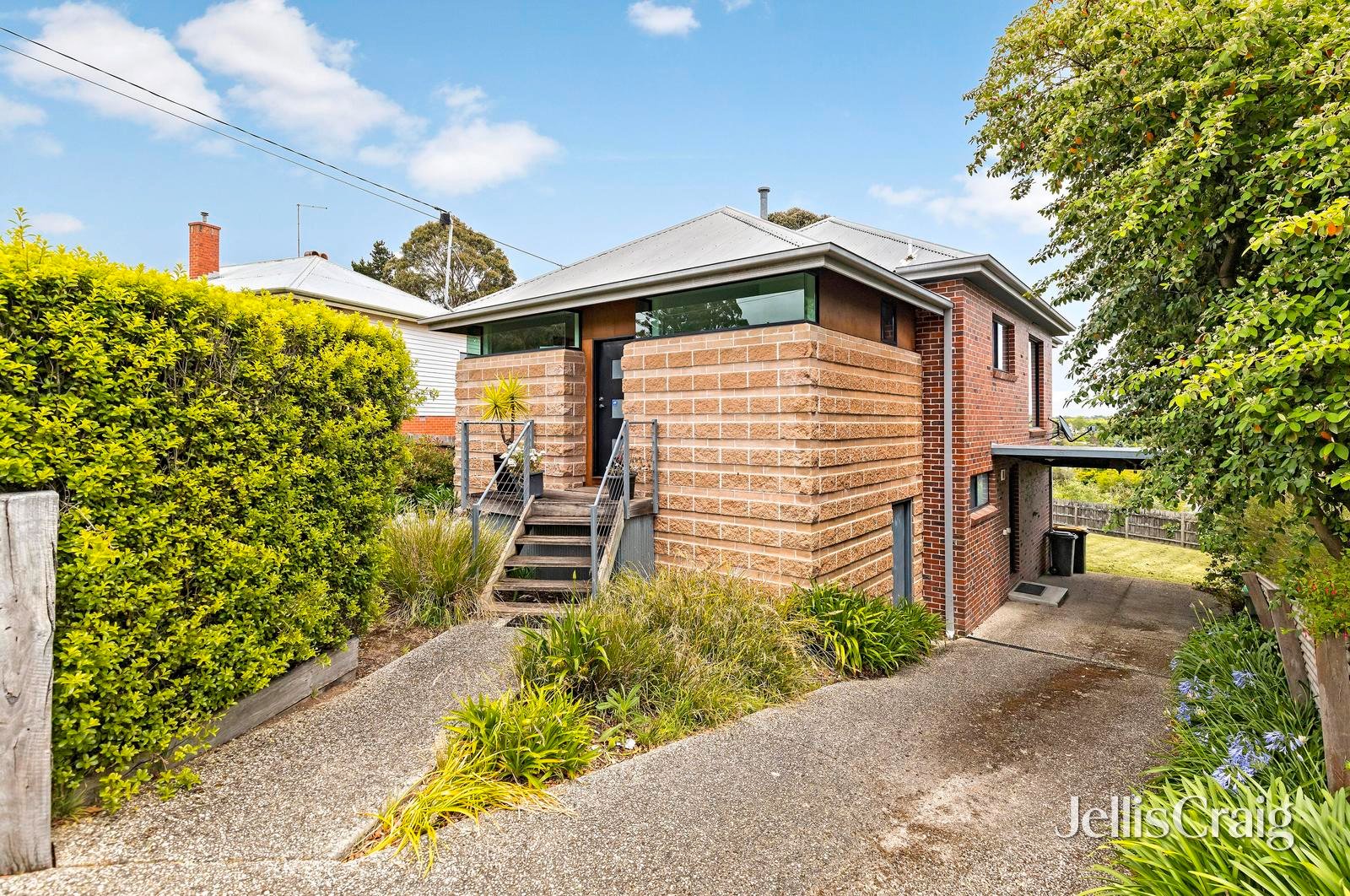 16 Magpie Street, Golden&nbsp;Point image 1