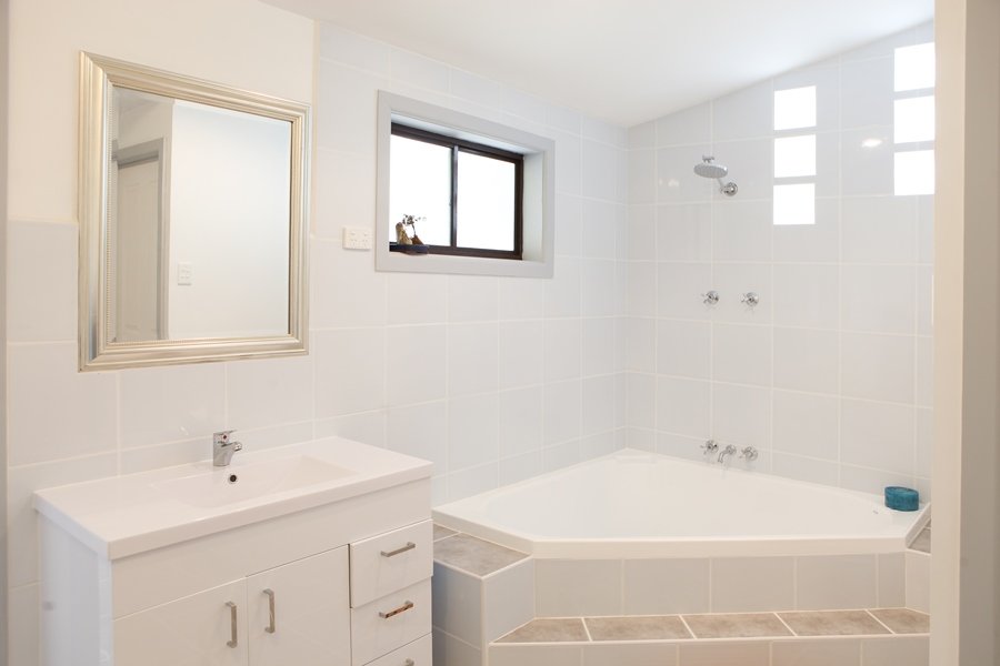 Property Gallery Thumbnail 3