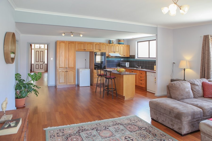 Property Gallery Thumbnail 4