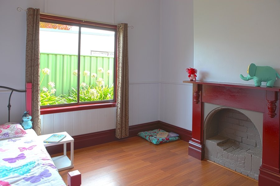 Property Gallery Thumbnail 11