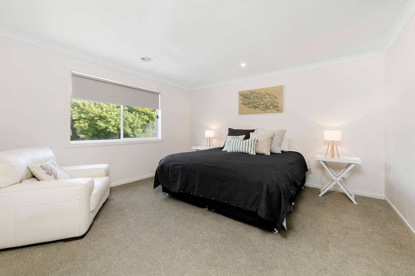 Property Gallery Thumbnail 16