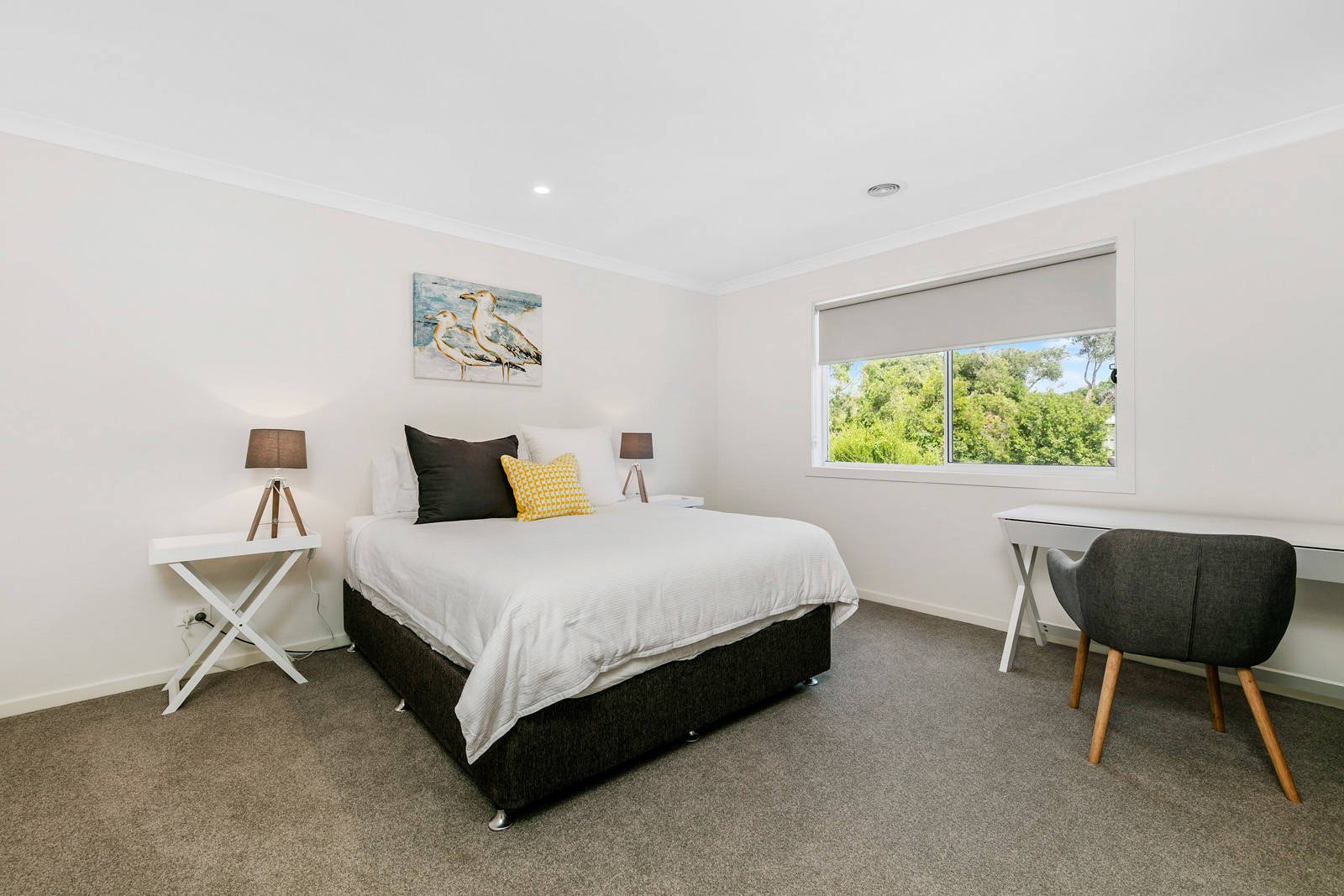 Property Gallery Thumbnail 17